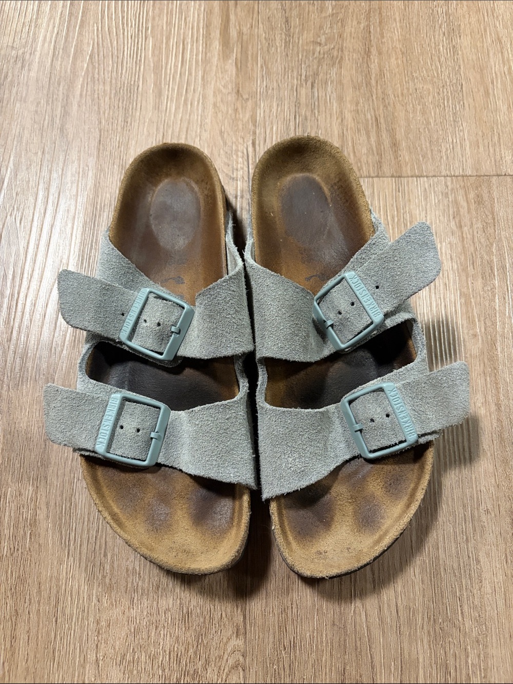 Birkenstock women’s Arizona Suede Sandals 7 - Picture 3 of 4